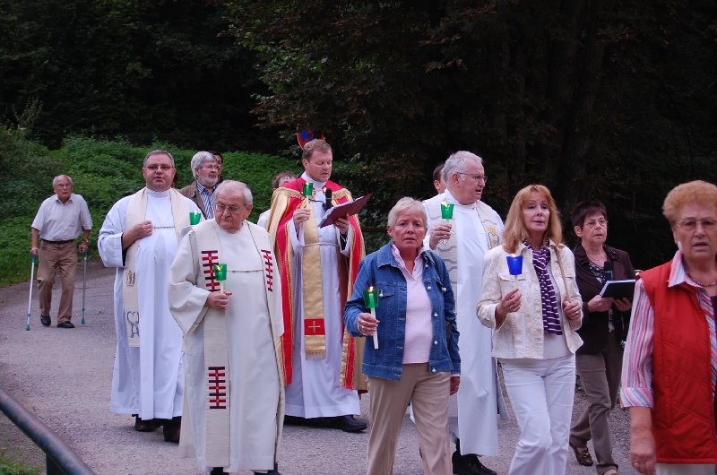 fatima-2010-08-13_18