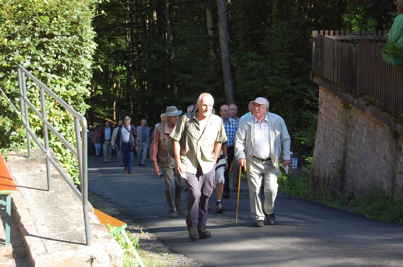neuendorf15