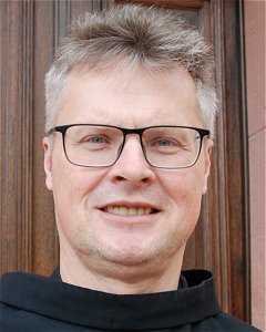 Pater Dariusz Burdalski OFMConv